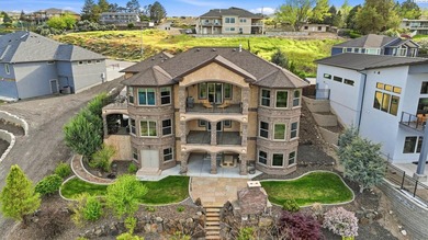 This extraordinary south Richland estate offers rare privacy and - photo 49