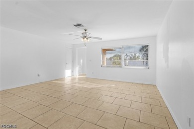 Recently remodeled pool home featuring a split-bedroom layout - photo 6