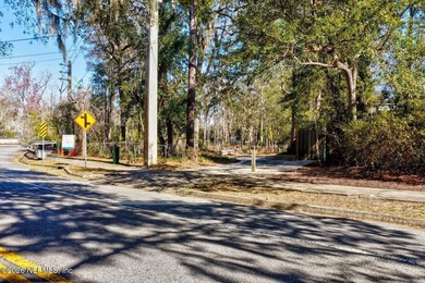 Bring your own builder to this exceptional waterfront lot - photo 10
