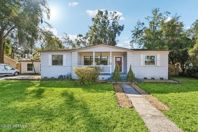 St. Johns River Home For Sale in Jacksonville Florida