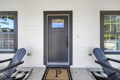OMG! Nothing like this on the market. Cutest farmhouse this side - photo 12