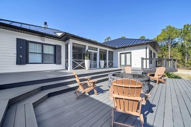 OMG! Nothing like this on the market. Cutest farmhouse this side - photo 13