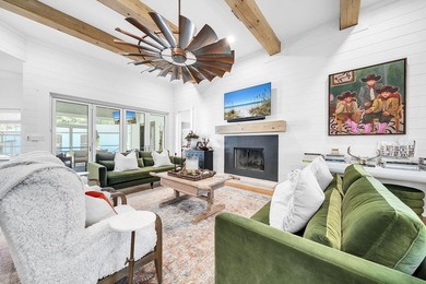 OMG! Nothing like this on the market. Cutest farmhouse this side - photo 23