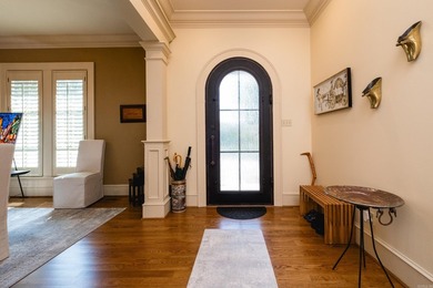 Welcome to this exceptional custom home by Southern Living - photo 4