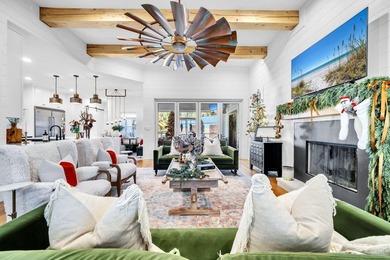 OMG! Nothing like this on the market. Cutest farmhouse this side - photo 26