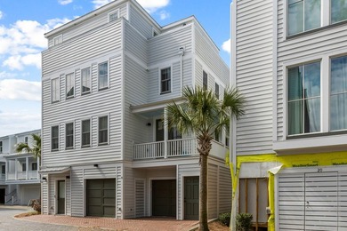 Welcome to 18 Iron Forge Alley, a beautifully designed luxury - photo 27