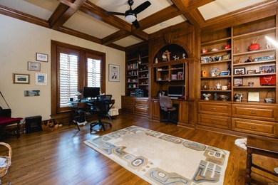 Welcome to this exceptional custom home by Southern Living - photo 10