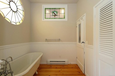 This picturesque ca 1780 farmhouse retains all of its historic - photo 30