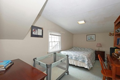 This picturesque ca 1780 farmhouse retains all of its historic - photo 31