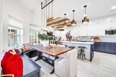 OMG! Nothing like this on the market. Cutest farmhouse this side - photo 36