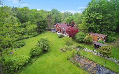 This picturesque ca 1780 farmhouse retains all of its historic - photo 37