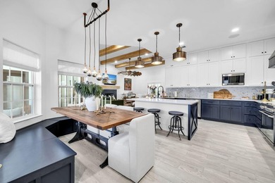 OMG! Nothing like this on the market. Cutest farmhouse this side - photo 38