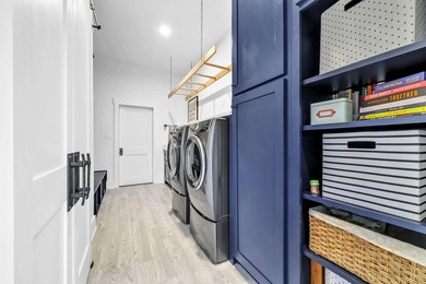 OMG! Nothing like this on the market. Cutest farmhouse this side - photo 40