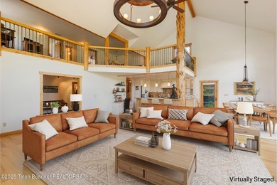 Tucked in the shadow of the majestic Tetons, this stunning home - photo 6