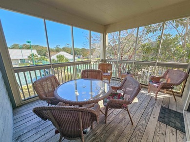 Just shy of 1,600 interior sq. ft., this home has plenty of room - photo 4