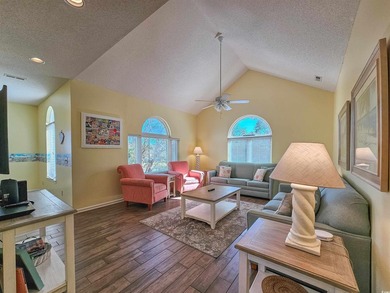 Just shy of 1,600 interior sq. ft., this home has plenty of room - photo 5