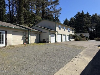 Commercial opportunity. 7.562 sq ft improved on .48 acres zoned - photo 6