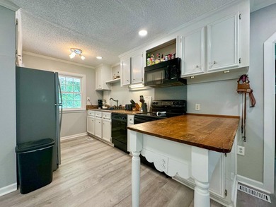 ** Back on market due to circumstances unrelated to the seller - photo 18