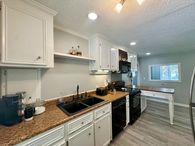 ** Back on market due to circumstances unrelated to the seller - photo 20