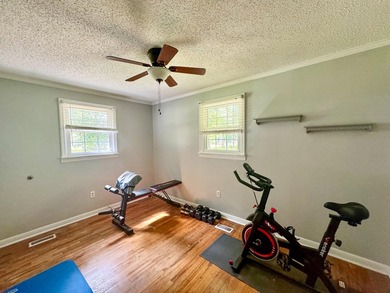 ** Back on market due to circumstances unrelated to the seller - photo 31