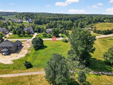 Welcome to beautiful Metamora Golf and Country Club Estates