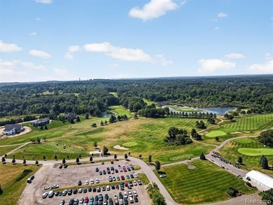 Welcome to beautiful Metamora Golf and Country Club Estates