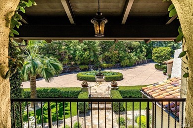 Experience luxurious Napa Valley living in this completely - photo 2