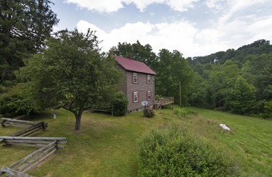Set beside Locust Creek and bordering the historic Locust Creek - photo 5