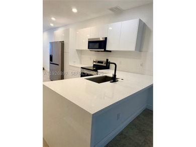 LOCATION,LOCATION, LOCATION!PERFECT HOME FOR YOUR FAMILY! ENERGY - photo 5
