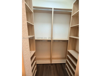 LOCATION,LOCATION, LOCATION!PERFECT HOME FOR YOUR FAMILY! ENERGY - photo 10