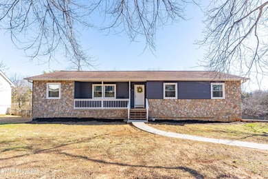 Fort Loudoun Lake Home Sale Pending in Knoxville Tennessee