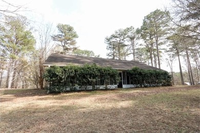 Don't miss out on this fabulous opportunity! Estate-style - photo 2