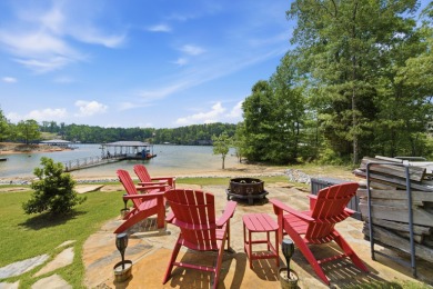Smith Lake (Main Sipsey) An impressive lake home on a perfect - photo 3