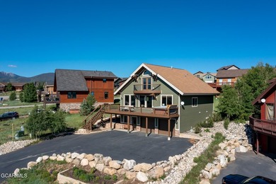Panoramic views of the Continental Divide, Winter Park Ski Area - photo 3