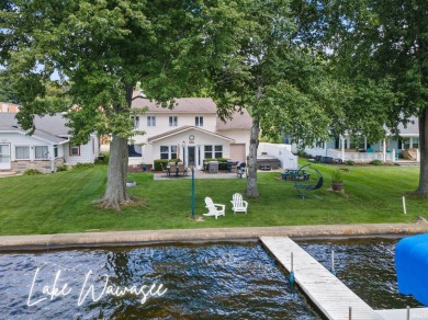 Lake Wawasee Home For Sale in Syracuse Indiana