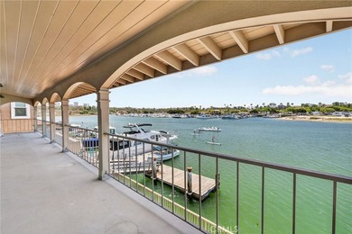 Beautiful waterfront home in the highly sought-after Dover - photo 9