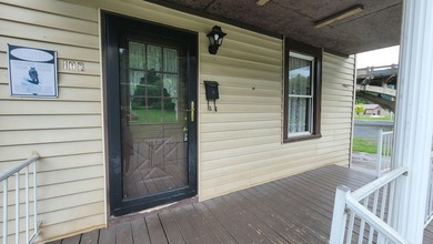 Home with great location. 4 bedrooms 2 baths, Balcony, Nice - photo 10