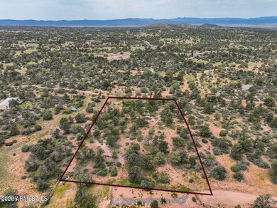 2.12 Acres - 3 wells, 1 puts out water at 7 gpm, 1 is capped - photo 16