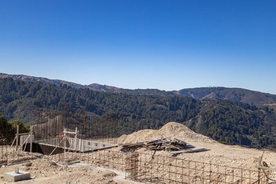 A rare & remarkable opportunity awaits at 82 Chamisal Pass - photo 4