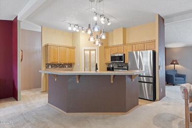 Please take a look at this beautifully maintained 2007 mfg home - photo 5