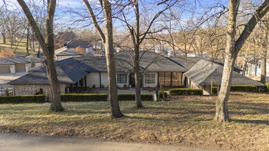 Waterfront luxury on Ridge Road in the gated community of The - photo 45