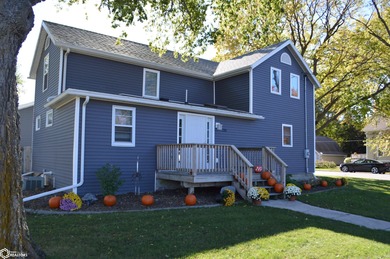 Clear Lake Home For Sale in Clear Lake Iowa