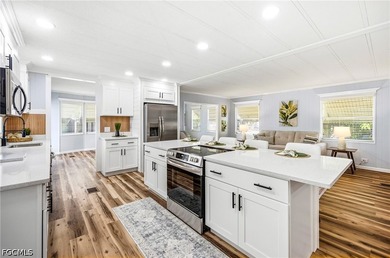 Welcome to 513 Timber Lane in Forest Park, one of North Fort - photo 1