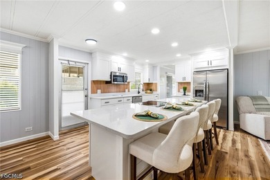 Welcome to 513 Timber Lane in Forest Park, one of North Fort - photo 5