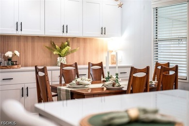 Welcome to 513 Timber Lane in Forest Park, one of North Fort - photo 9
