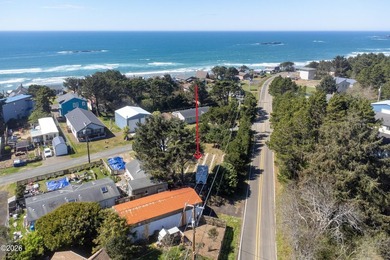 PRICED to Sell.. This Beverly Beach adjacent property is the - photo 1