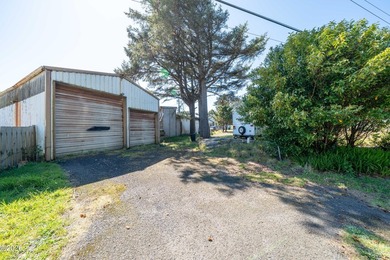 PRICED to Sell.. This Beverly Beach adjacent property is the - photo 8