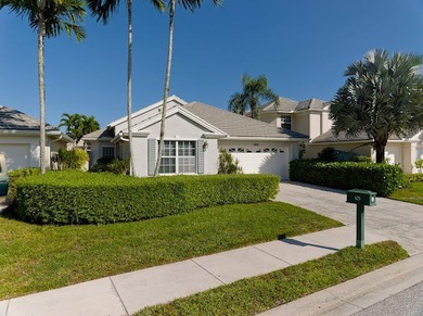 (private lake, pond, coastal) Home For Sale in Palm Beach Gardens Florida