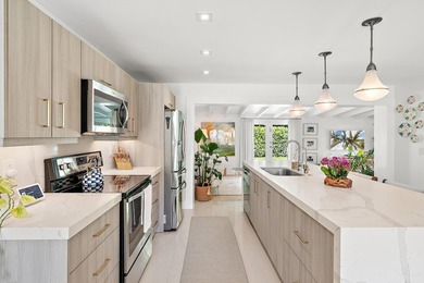Beautifully renovated 3BR/2BA South End home on a desirable - photo 7