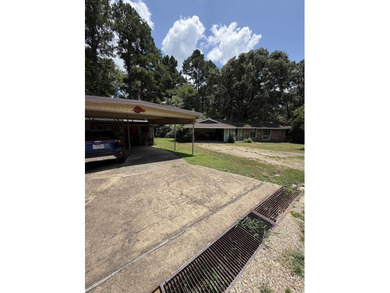 Bring your vision to 105 Persant Ct! Nestled on a quiet - photo 2